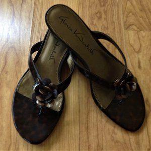 Gloria Vanderbilt Sz 8.5 Tortoiseshell Slides